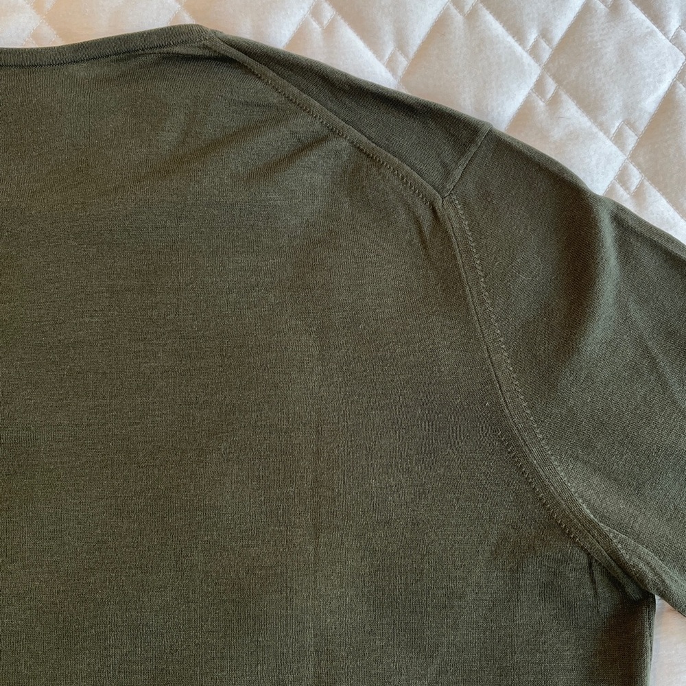 Lightweight Fine Cotton Knit shirt - Picture 4 of 5